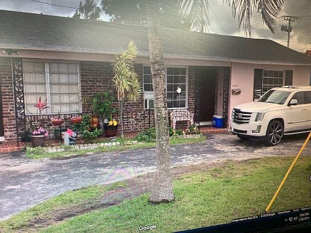 1st image of 7520 W Flagler St #2