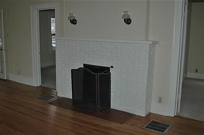 3rd image of 737 E Victoria St