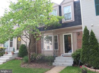 10313 Latney Rd, Fairfax, VA 22032