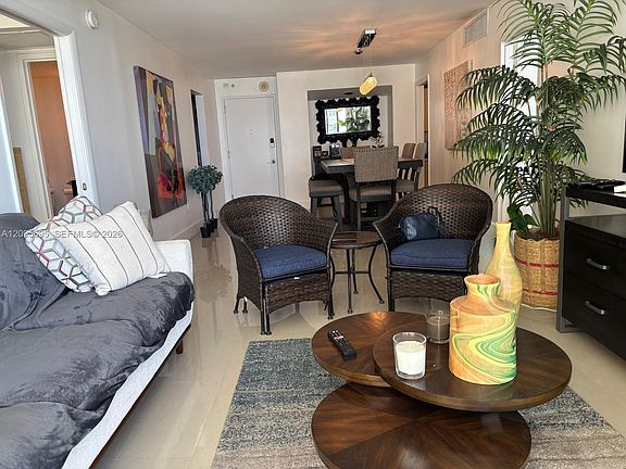 4th image of 5701 Collins Ave APT 912