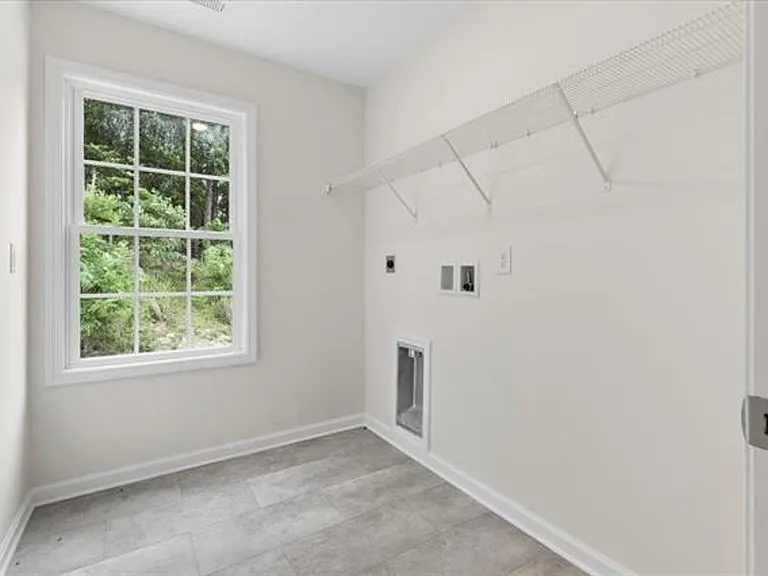 1431 Walnut Ridge Rd — Photo 10