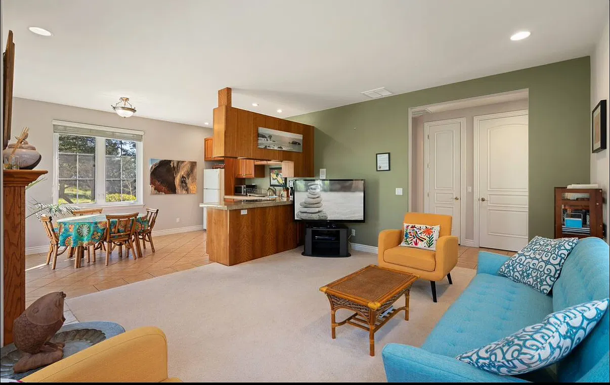 4400 Lovall Valley Loop Rd — Photo 4