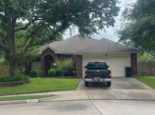 6331 Lipps Ln, Houston, TX 77041