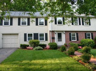61 Simonds Rd, Lexington, MA 02420