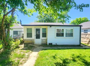 (Undisclosed Address), Louisville, KY 40215