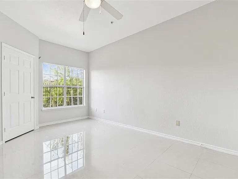 4304 Bayside Village Dr #103 — Photo 8