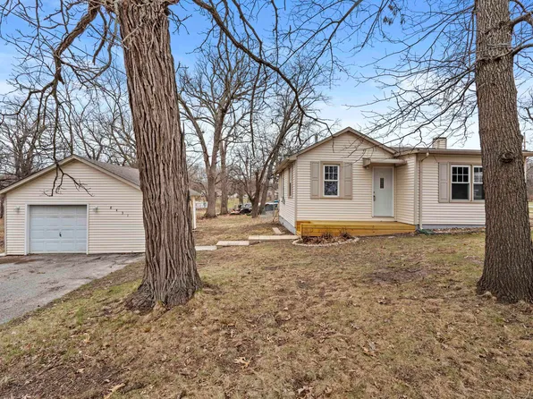 8431 Austin Ave, Schererville, IN 46375