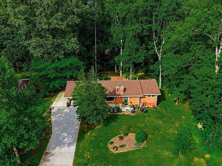 2059 Overbrook Rd FRONT YARD Fire Pit to the back left, Blackwater Creek Preserve on Right, Blackwater Creek Trail Hillsdale Access Road just behind house)