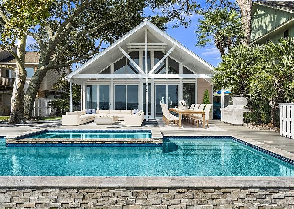1st image of 1417 Bayshore Dr