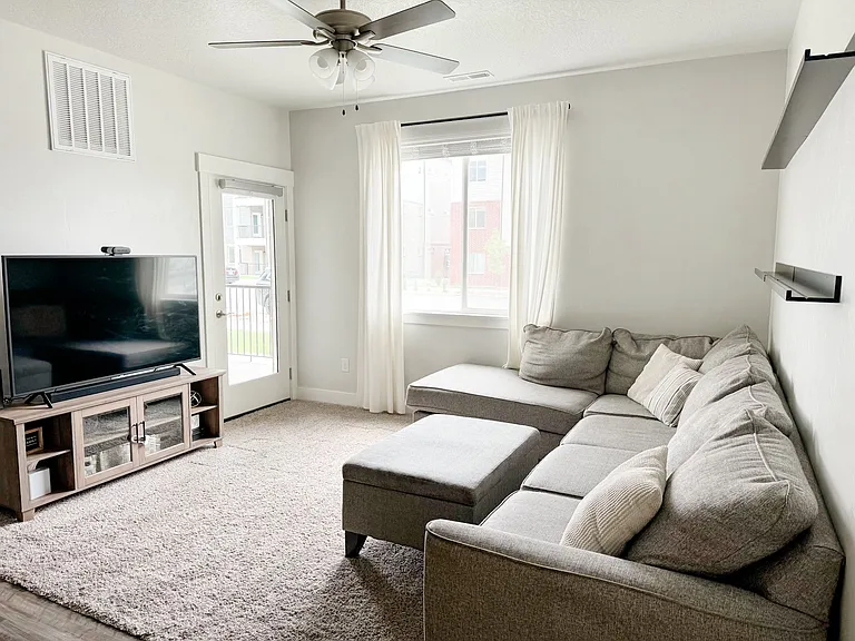 1423 N 3830 W #102 — Photo 2