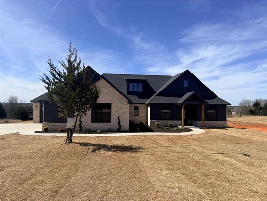 1224 Twin Oaks Dr, Blanchard, OK 73010