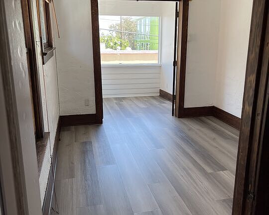 3rd image of 1307 Innes Pl #C