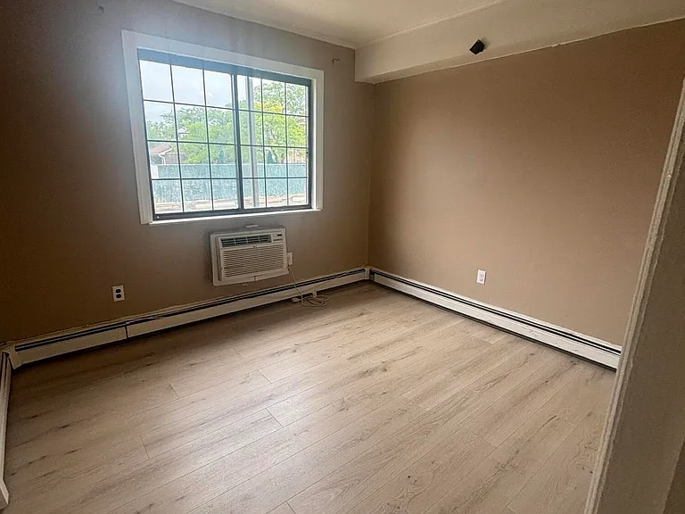61 Daffodil Ln — Photo 4
