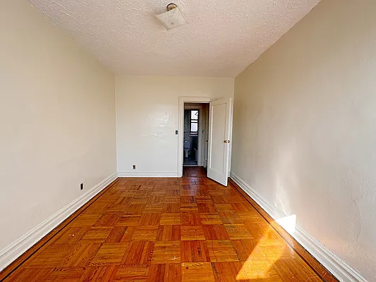 Rented by Brooklyn Property Group LLC | media 9