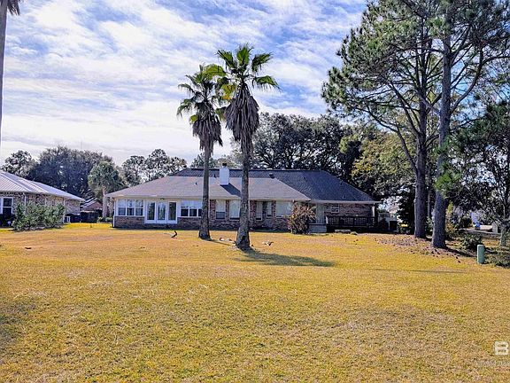 2nd image of 9168 Clubhouse Dr