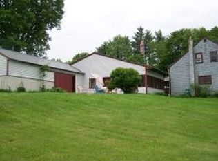 232 Reservoir Rd, Farmington, NH 03835