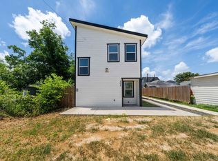 323 Gabriel St #202, San Antonio, TX 78202