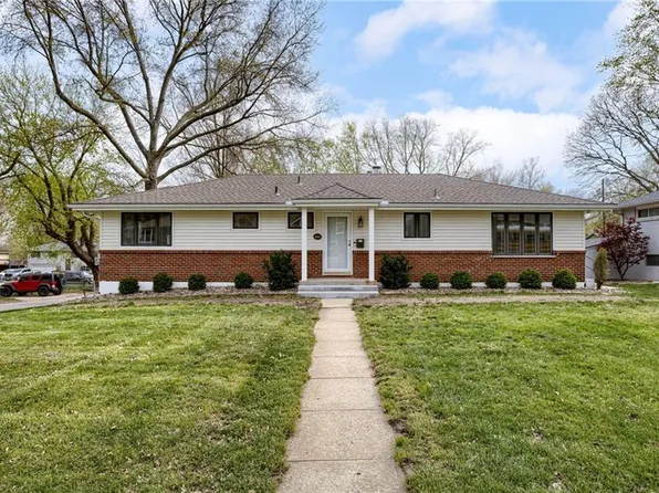 1400 NW R D Mize Rd, Blue Springs, MO 64015