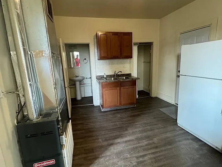 232 N Nash St — Photo 19