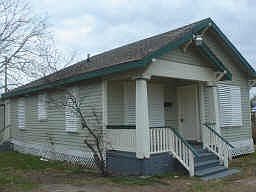5th image of 5202 Avenue M 1/2
