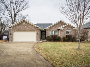 489 Clara Lee Ct, New Albany, IN 47150
