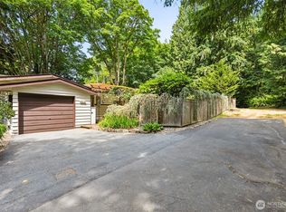 4012 NE 197th St, Seattle, WA