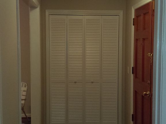 ENTRY WAY CLOSET