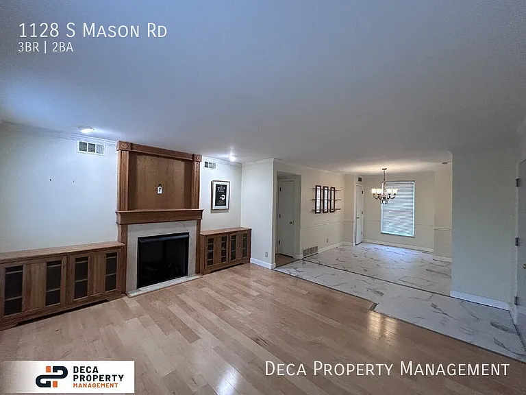 1128 S Mason Rd — Photo 3