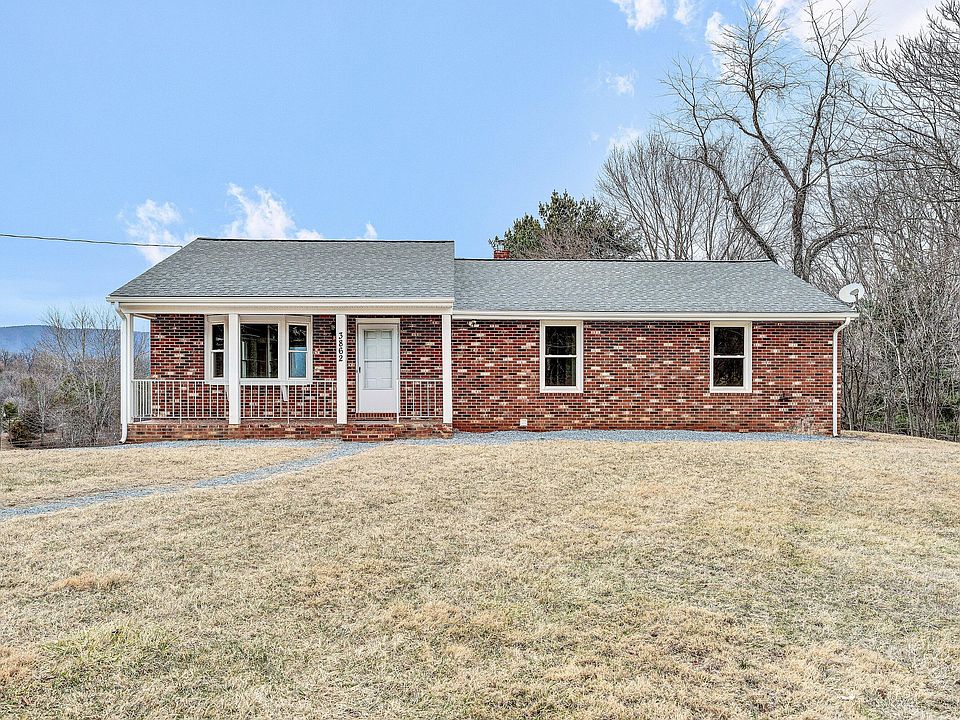 1st image of 3862 Country Club Rd