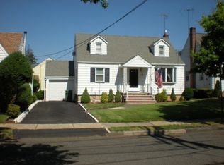142 Fernwood Ter, Linden, NJ 07036
