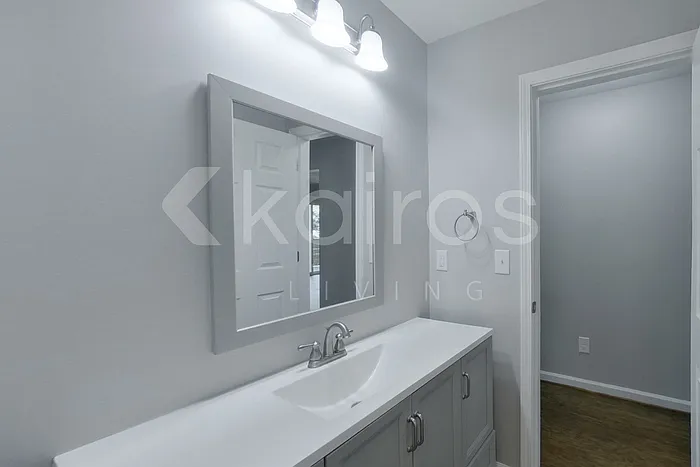 1432 14th St — Photo 11