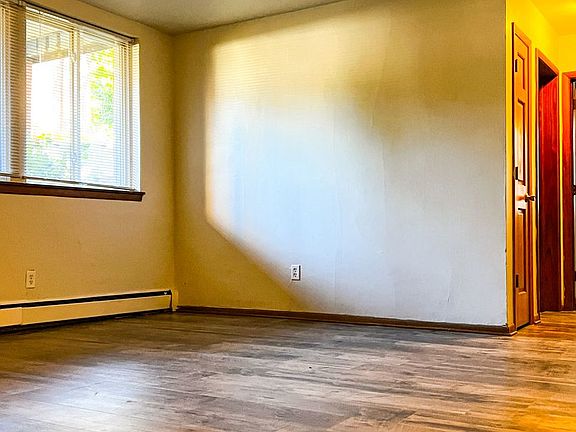 5th image of 3737 Hubbard Ave N #4024-204