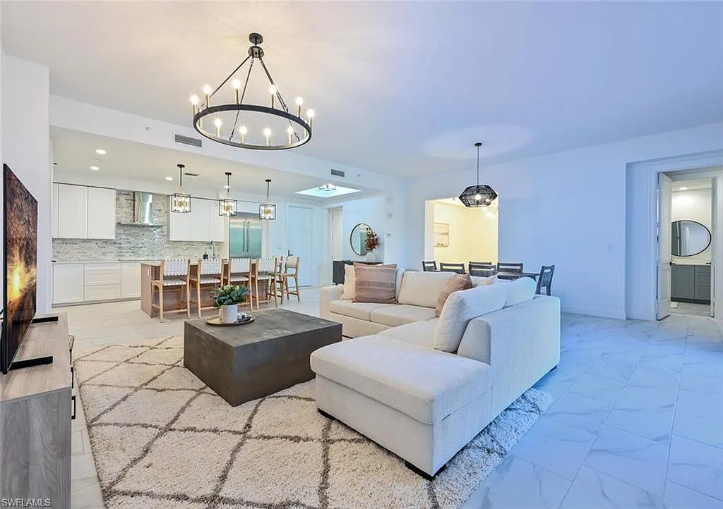 2 bed, 2.5 bath, 2063 sqft, $13,000 — Photo 1