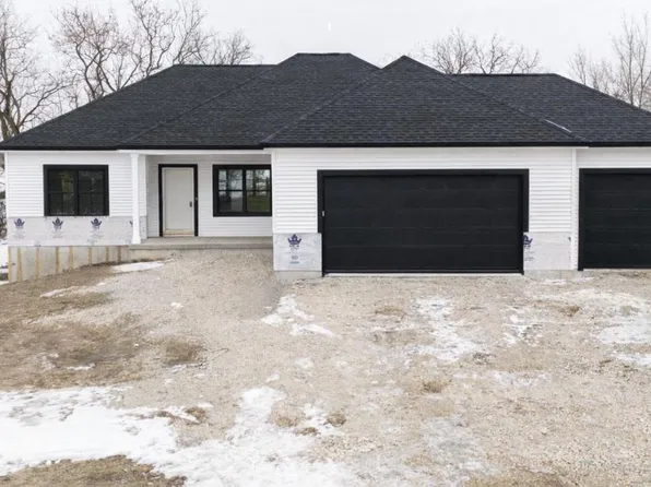 2050 Arbor Ridge Way, Janesville, WI 53548