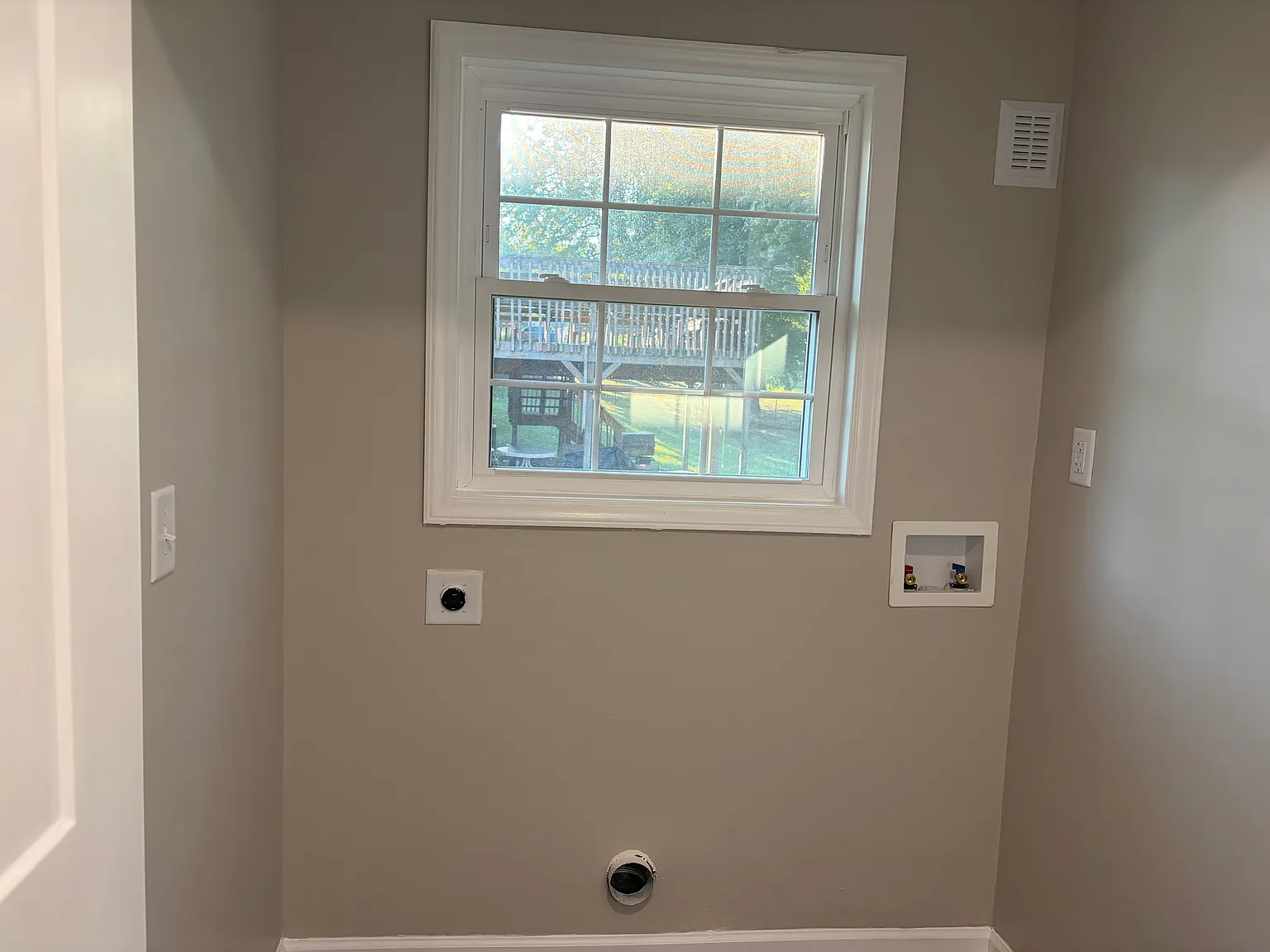 3 bed, 1207 sqft, $1,650 — Photo 4
