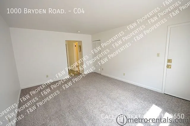 1000 Bryden Rd #C04 — Photo 3