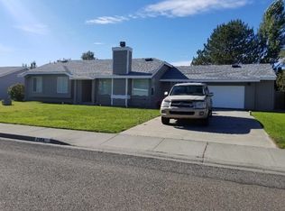 2904 S Waverly St, Kennewick, WA 99337