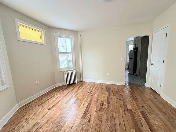 2nd image of 133 E Grant Ave #1A