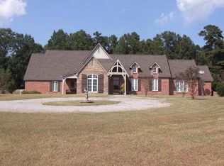 240 Boundary Line Dr, Vicksburg, MS 39180