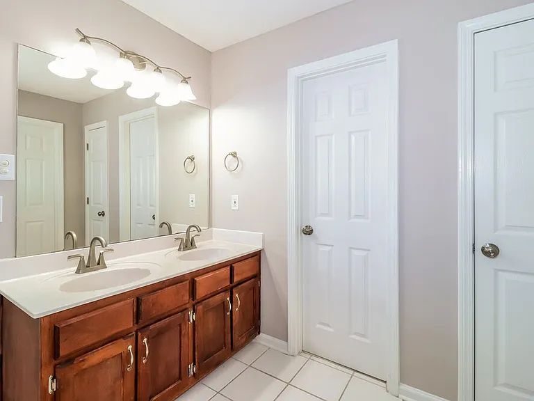 2786 Breezy Ridge Trl — Photo 13