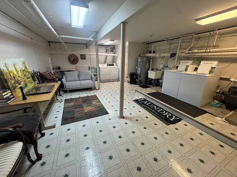 4 Glenwood Ave #B7 — Photo 15