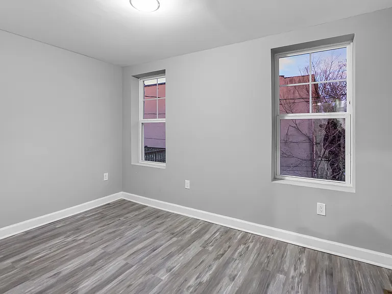1731 N Pulaski St — Photo 22