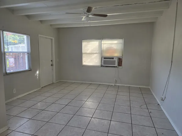 2355 NE 135th Ter, North Miami Beach, FL 33181