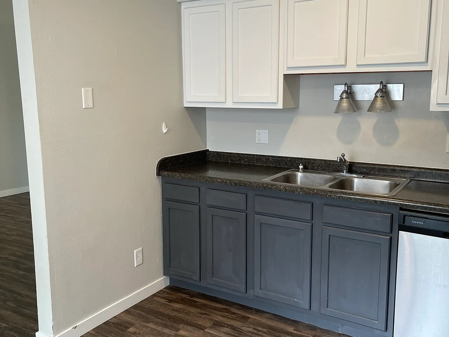 3 bed, $2,157 — Photo 3