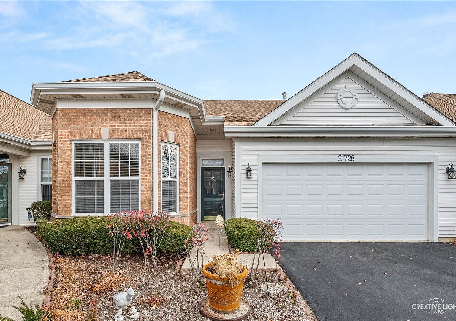 21728 W Empress Ln