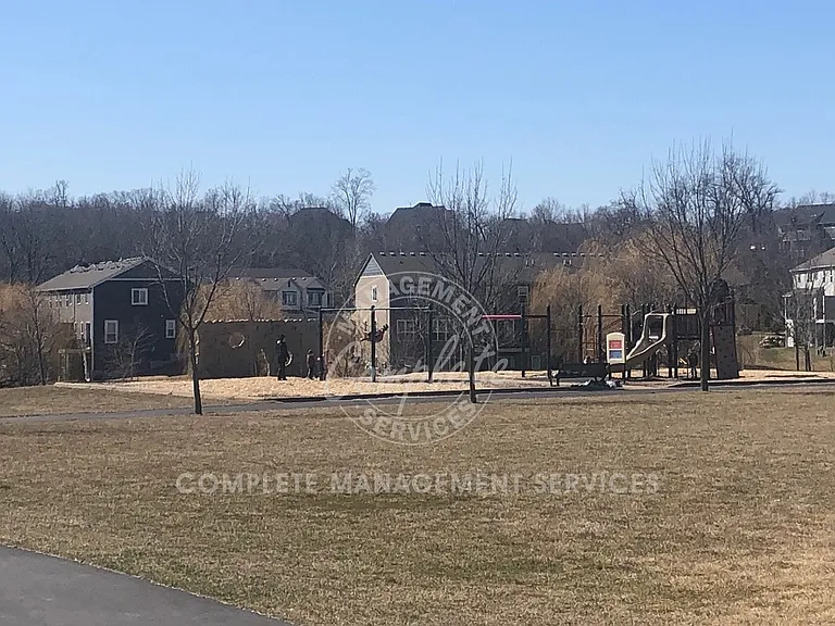 14367 Parkside Ct NW — Photo 12