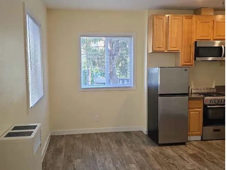 324 Witmer St #102 — Photo 4