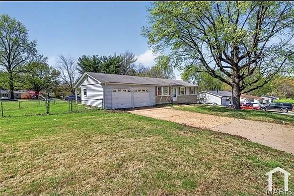 3 bed, 1632 sqft, $1,500 — Photo 2