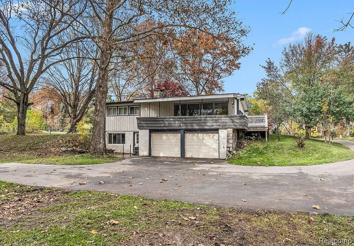 9730 Hyne Rd photo 1
