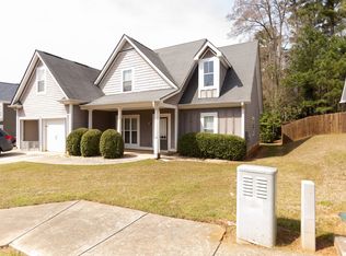 557 Edgewood Dr, Athens, GA 30606